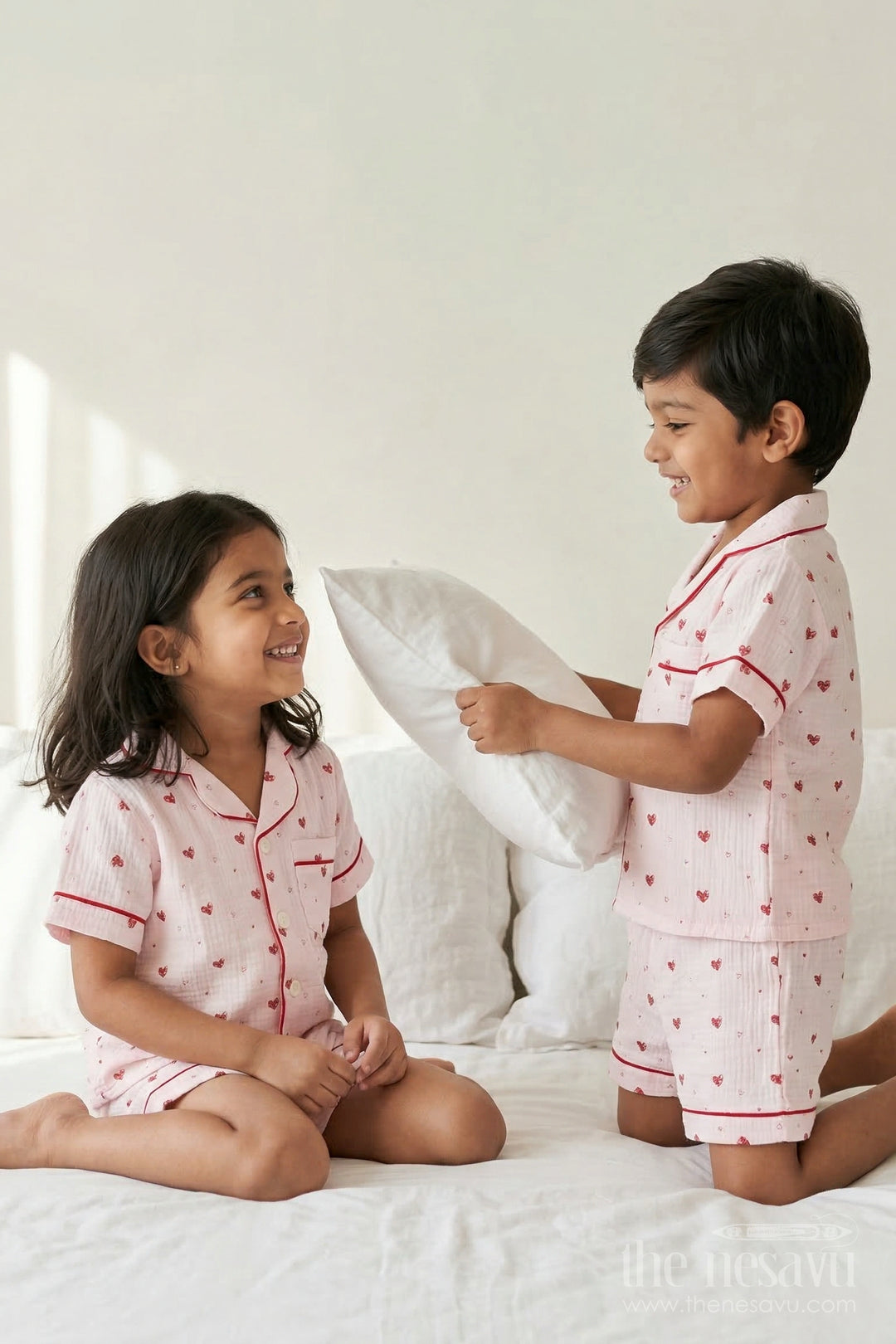 The Nesavu Night Dress Unisex Kids Cotton Night Suit with Heart Print for Bedtime Comfort Nesavu 16 (1Y) / Half white / Muslin Cotton NS058A-16 Nesavu Kids Unisex Muslin Cotton Heart Print Night Suit For Everyday Summer Sleepwear