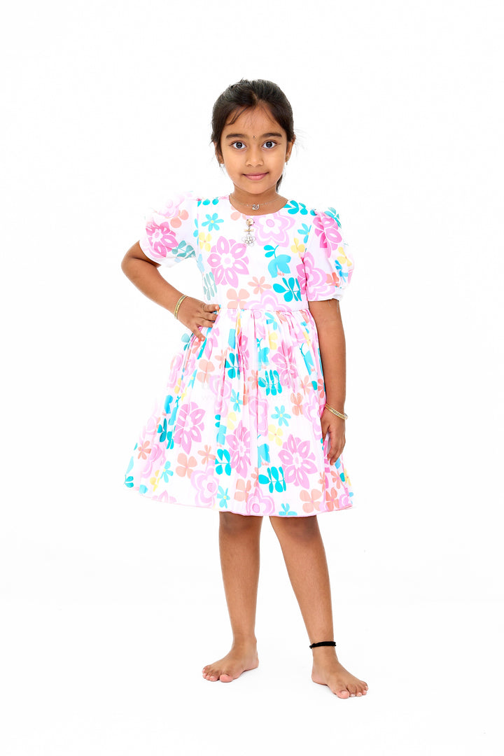 The Nesavu Girls Fancy Frock Vibrant Multicolor Georgette Flower Girls Fancy Frock with Floral Prints and Puff Sleeves Nesavu Vibrant Multicolor Georgette Flower Girls Fancy Frock Floral Prints Puff Sleeves | The Nesavu