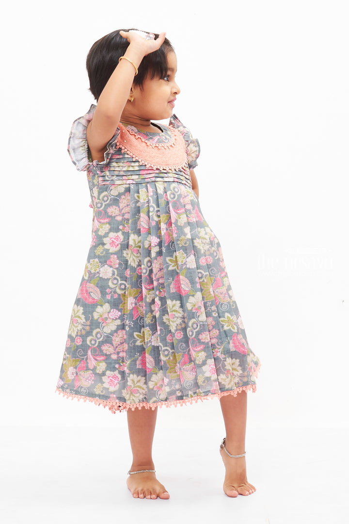 The Nesavu Girls Cotton Frock Vintage Floral Cotton Frock with Peach Lace Trim for Girls Nesavu 22 (4Y) / Green / Cotton GFC1270A-22 Girls Vintage Floral Pleated Cotton Dress | Peach Lace Trim Frock | The Nesavu