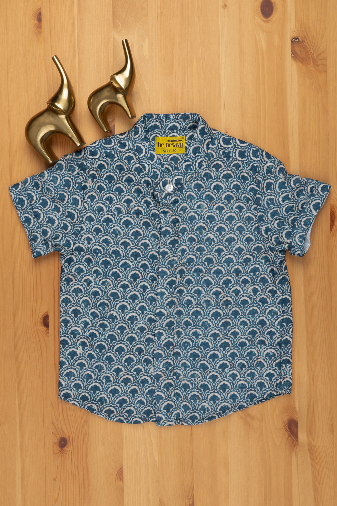 The Nesavu Boys Linen Shirt Vintage Indigo: Linen Boys' Shirt with Retro-Inspired Prints for a Nostalgic Feel Nesavu 14 (6M) / Blue / Linen BS061 Retro-Inspired Printed Shirt | Casual Shirt for Boys | The Nesavu