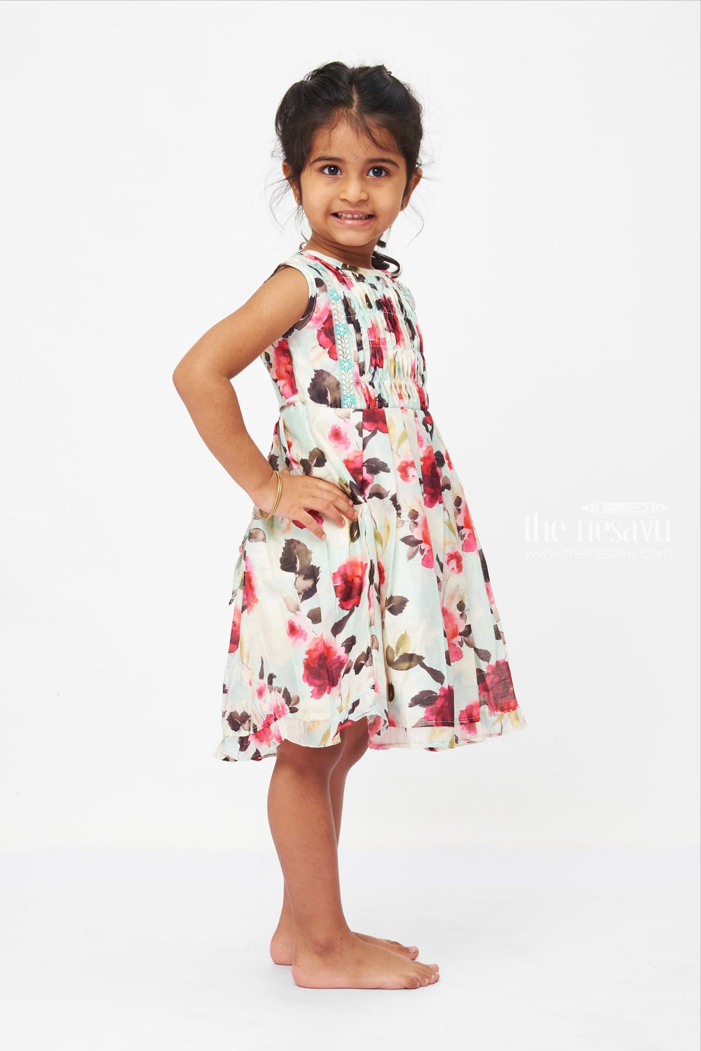 The Nesavu Girls Cotton Frock Watercolor Floral Dream Dress: Girls' Sleeveless Frock with Turquoise Lace Trim Nesavu Pastel Watercolor Floral Lace Dress for Girls | Sleeveless Spring & Summer Frock | The Nesavu