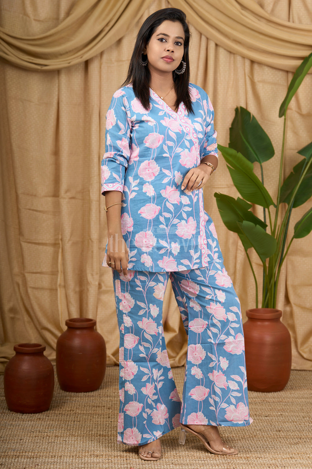 The Nesavu Womens Co-Ord Sets Women's Co-Ord Set in Soft Cotton with Gray Base and Pink Floral Print for Casual Wear Nesavu 38 (M) / Gray WTW021A-38 Nesavu Women's Gray Cotton Co-Ord Set Pink Floral Print Casual Outdoor Wear