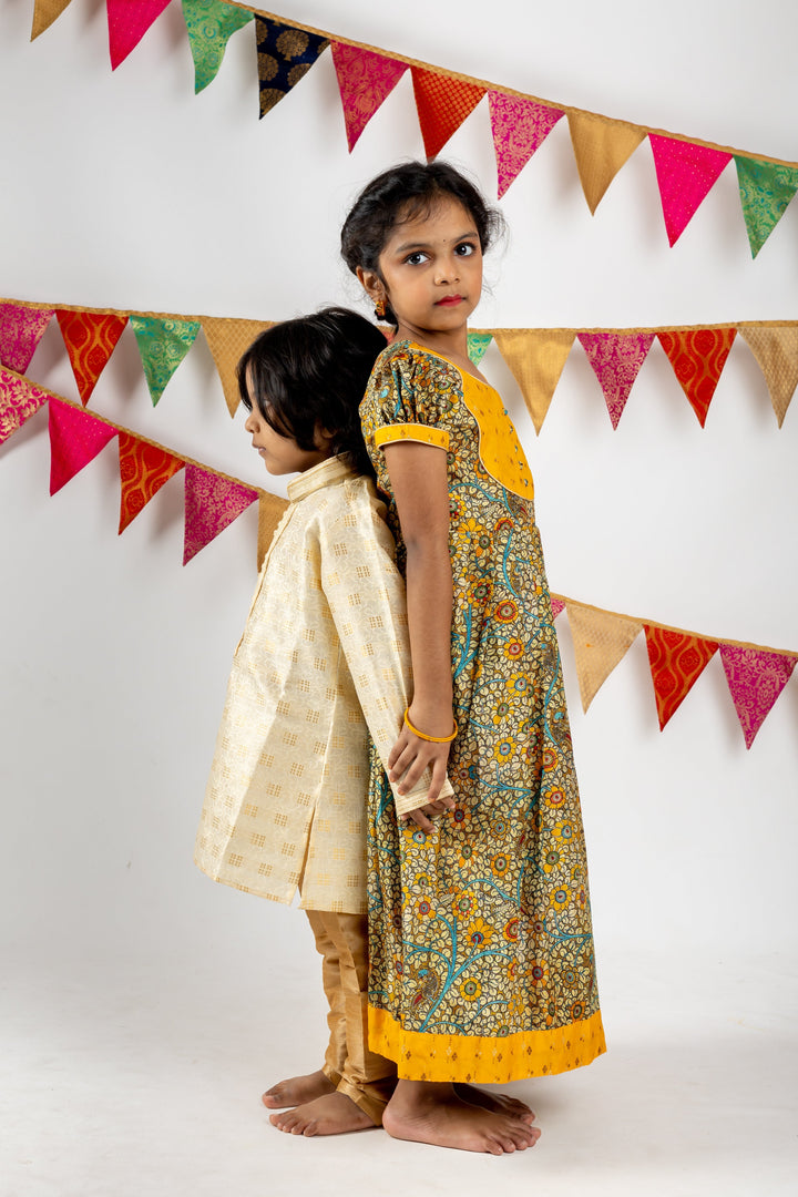 The Nesavu Kids Anarkali Anarkali Kurta For Girls With Designer Neck And Puff Sleeve psr silks Nesavu