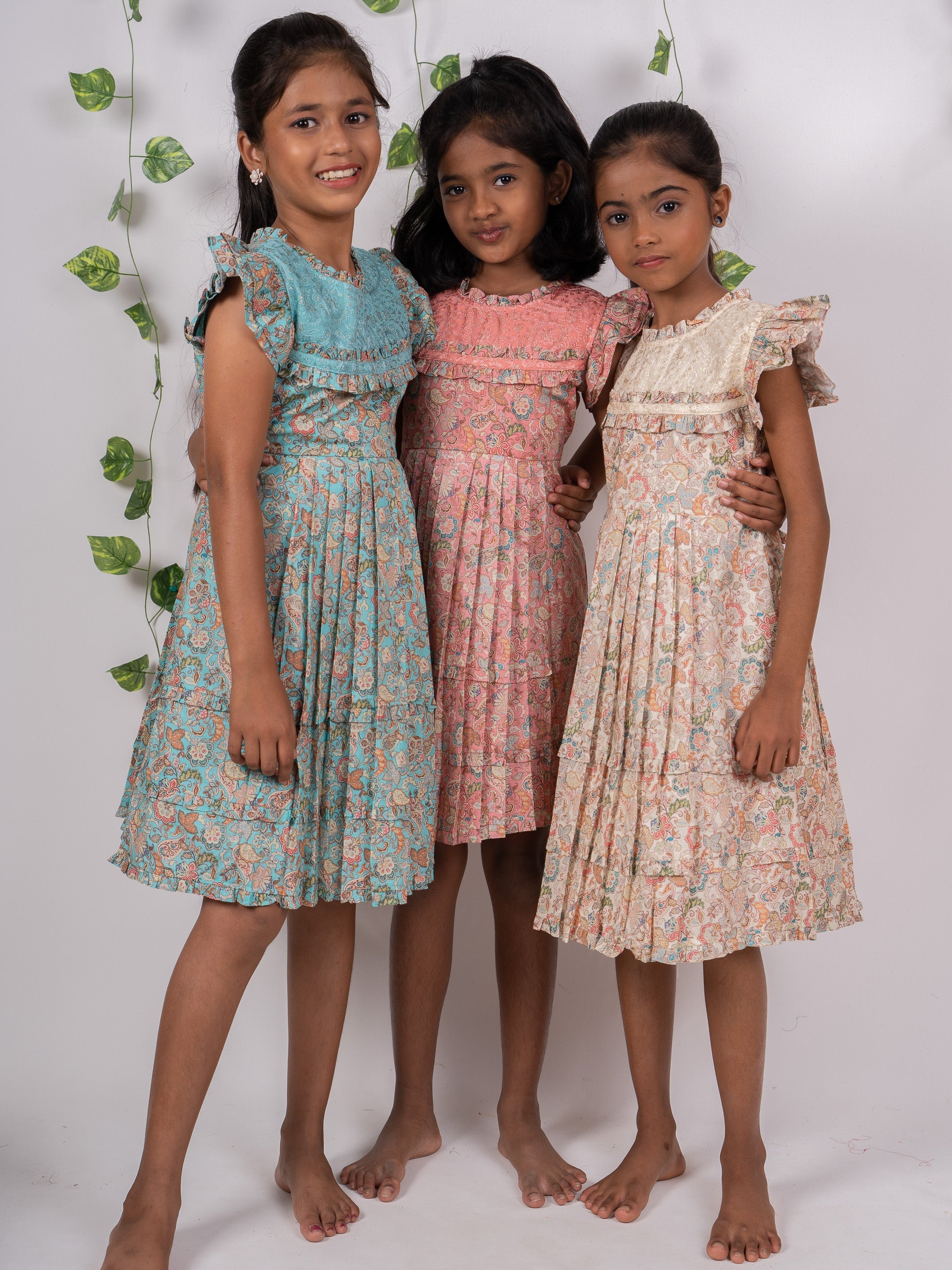 Peter Pan Collar Design Ideas | Sleeveless Summer Dresses | The Nesavu –  The Nesavu