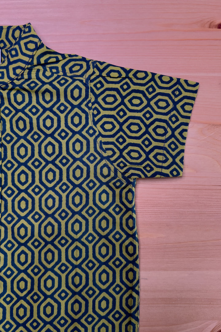 The Nesavu Boys Shirts Diagonals Everywhere - Green Printed Cotton Shirt For New Born Boys psr silks Nesavu