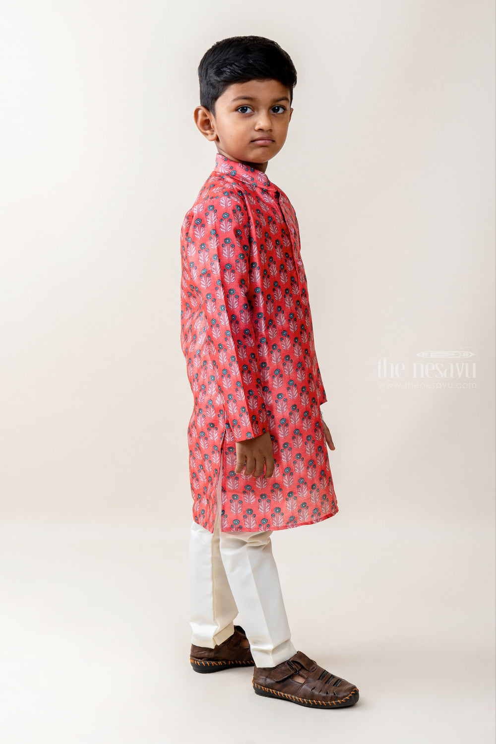 The Nesavu Ethnic Sets Flower And Leaf - Blended Cotton Red Shirt And Cotton Pant For Little Boys psr silks Nesavu