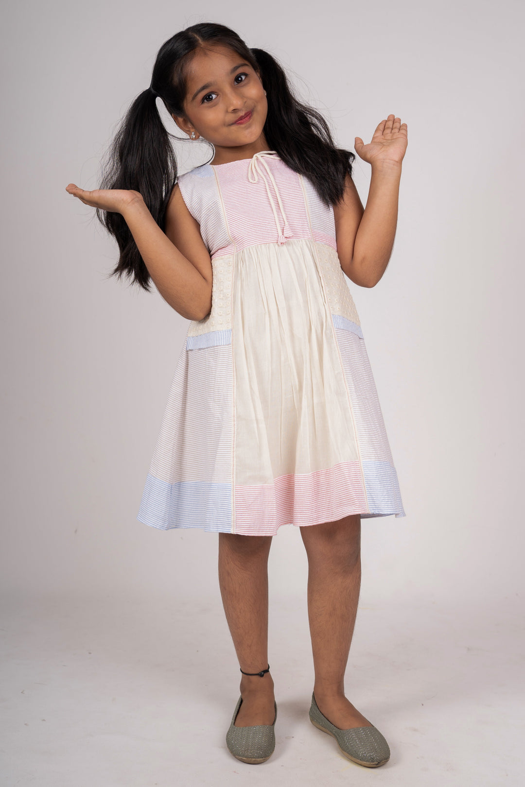 The Nesavu Frocks & Dresses Handloom Cotton Frocks For Kids Girls psr silks Nesavu 16 (1Y) / Pink GFC646