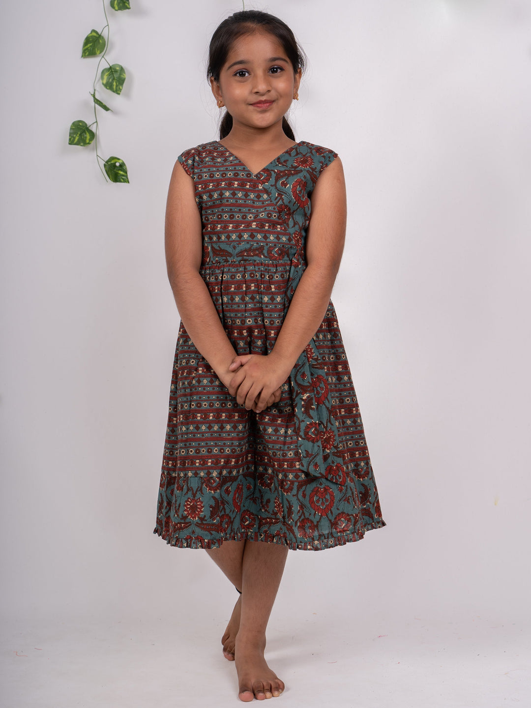 The Nesavu Frocks & Dresses Jaipuri Cotton Casual Frock With Side Knot Bow psr silks Nesavu 16 (1Y) / green GFC695