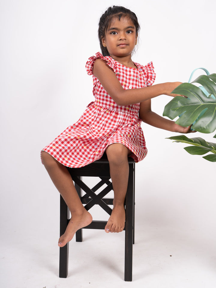 The Nesavu Frocks & Dresses Red And White Checked Cotton Frock For Girl Kids psr silks Nesavu 16 (1Y ) / red GFC790