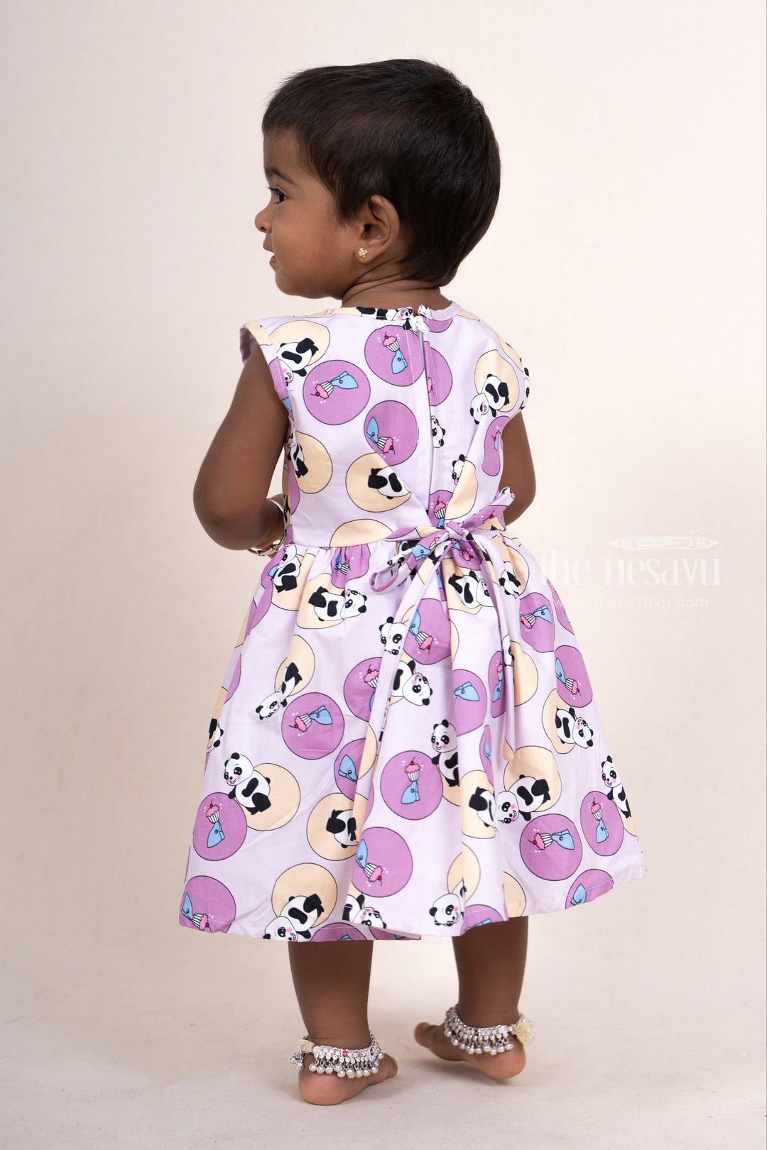 The Nesavu Baby Frock / Jhabla Smart Soft Cotton Sleeveless Play Wear Frock For New Born Infant psr silks Nesavu