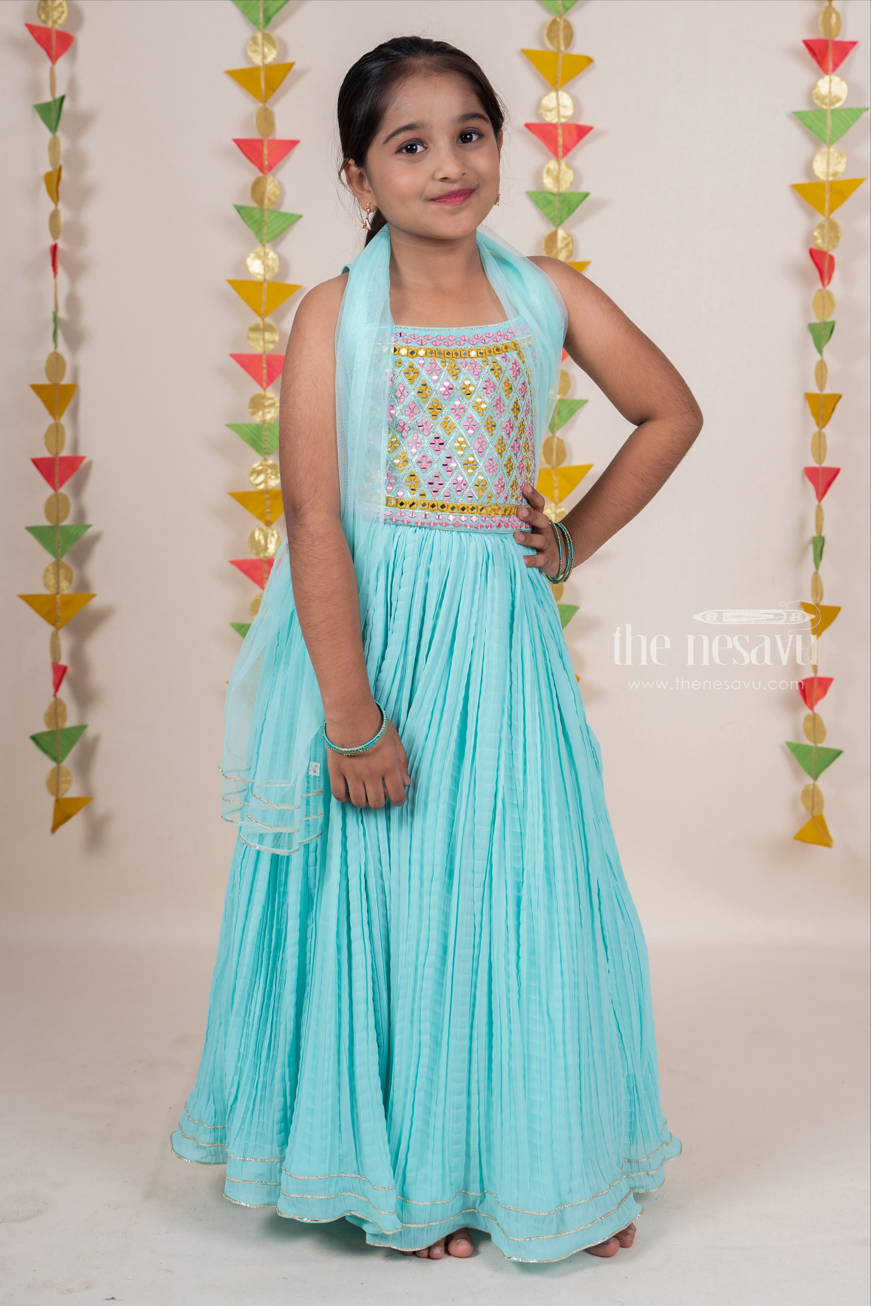 Off-White Crushed Cotton Lehenga Saree Set Design by Faabiiana at Pernia's  Pop Up Shop 2023